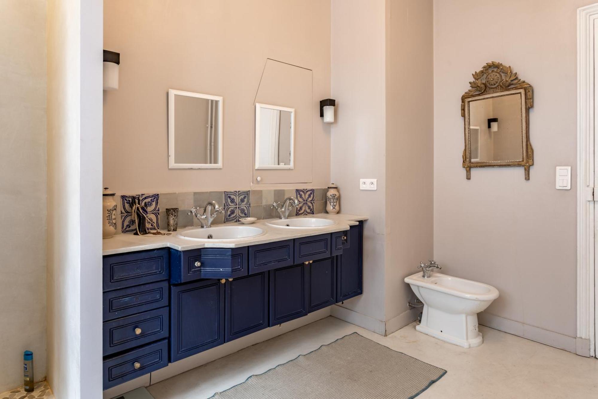 Appartement Luxurious Traditional French Style Near Eiffel Tower *